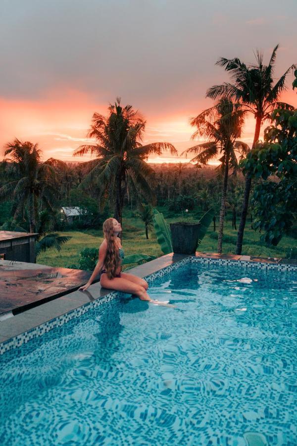 Lexias Hostel And Workspace - Siargao Catangnan Εξωτερικό φωτογραφία