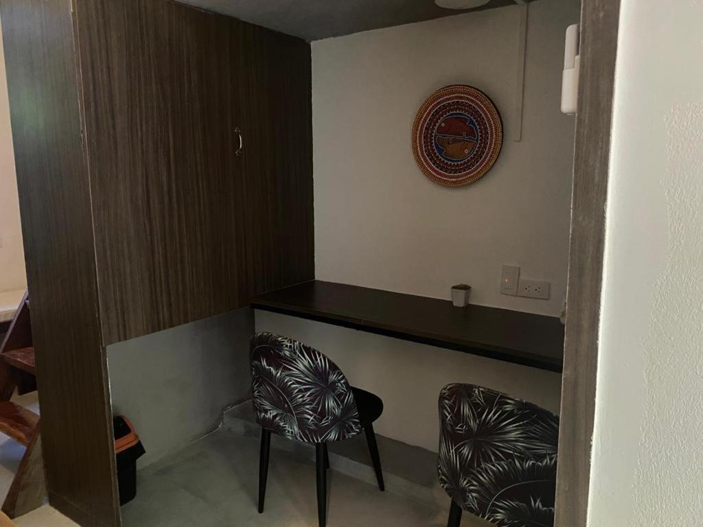 Lexias Hostel And Workspace - Siargao Catangnan Εξωτερικό φωτογραφία